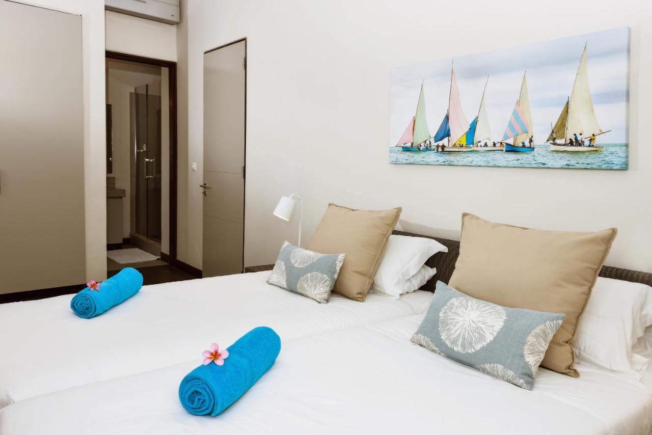Esplanade By Horizon Holidays Tamarin Esterno foto