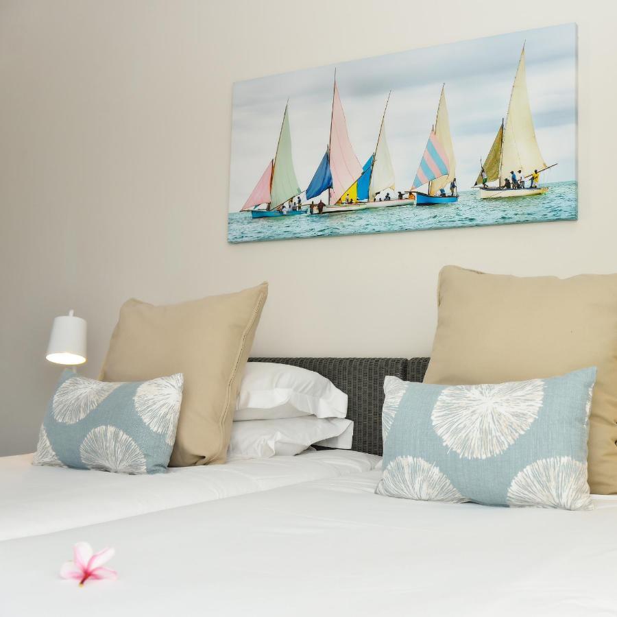 Esplanade By Horizon Holidays Tamarin Esterno foto