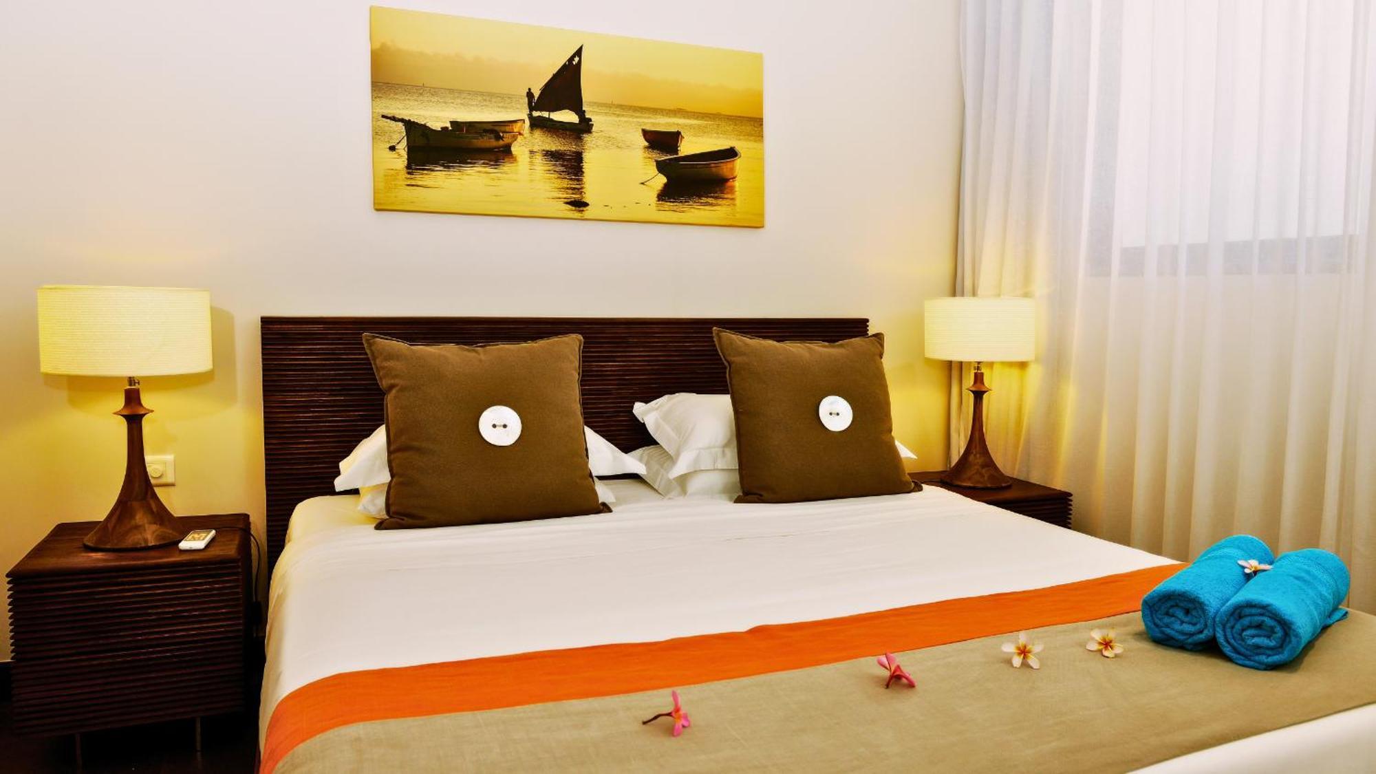 Esplanade By Horizon Holidays Tamarin Esterno foto