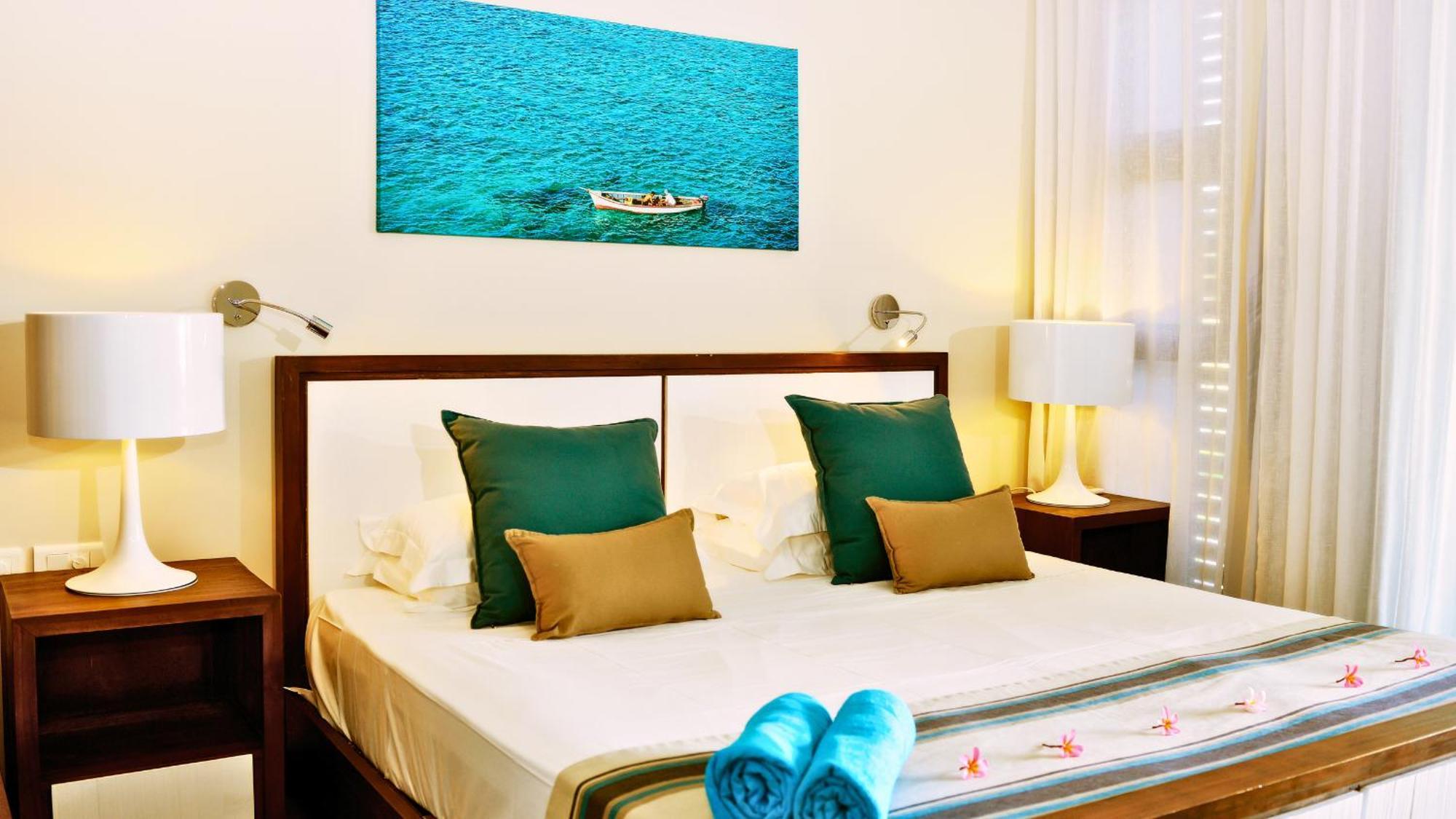 Esplanade By Horizon Holidays Tamarin Esterno foto